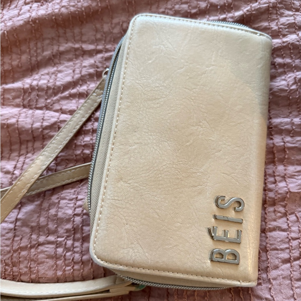 BEIS Cream Wristlet Clutch